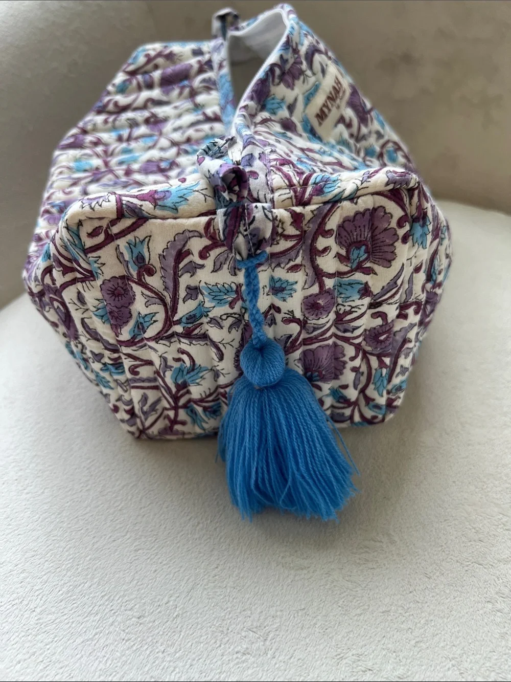Mynah by Smitha Iris Skies Floral Quilted Cosmetic Bag NWOT